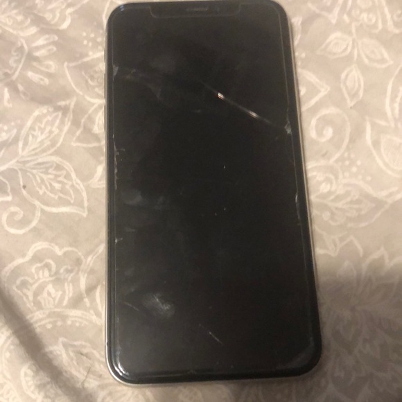 iPhone X - Picture 1 of 2